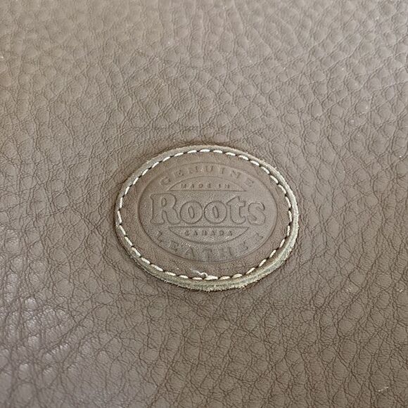 Vintage Roots Leather Cross Body Bag - Picture 3 of 11